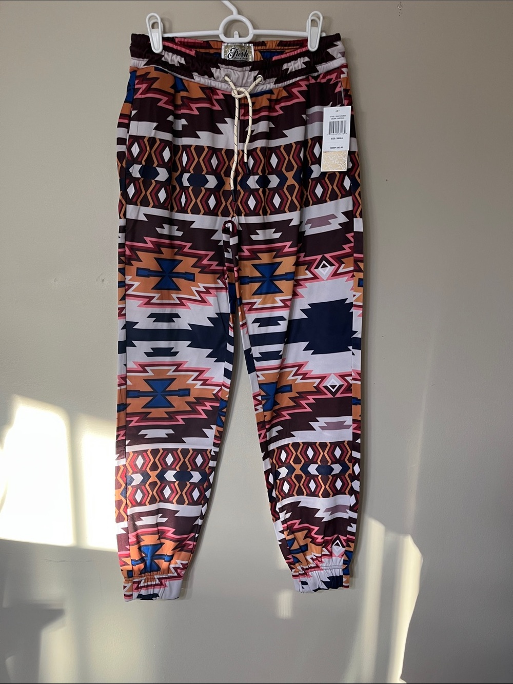 Aztec-Pattern Elastic-Waist Jogger Pants in Navy, Rust & Pink